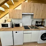 Premium Plaza San Cristobal - Gran Via Centro Апартаменты *