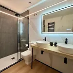 Premium Plaza San Cristobal - Gran Via Centro Апартаменты *