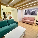 Апартаменты Premium Plaza San Cristobal - Gran Via Centro Саламанка